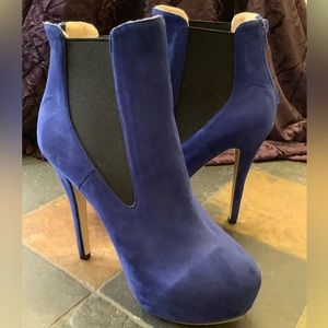 Electric Blue/Black Ankle Boots Sz 10